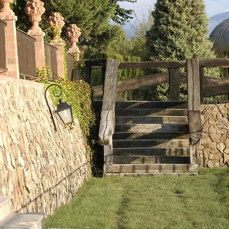 ホテル Caseta Nova カスタージャ