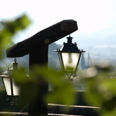 ホテル Caseta Nova カスタージャ