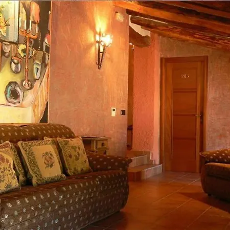 Hotel Caseta Nova 2*